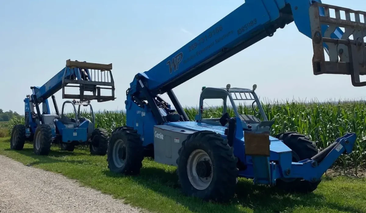 agricultural telehandler